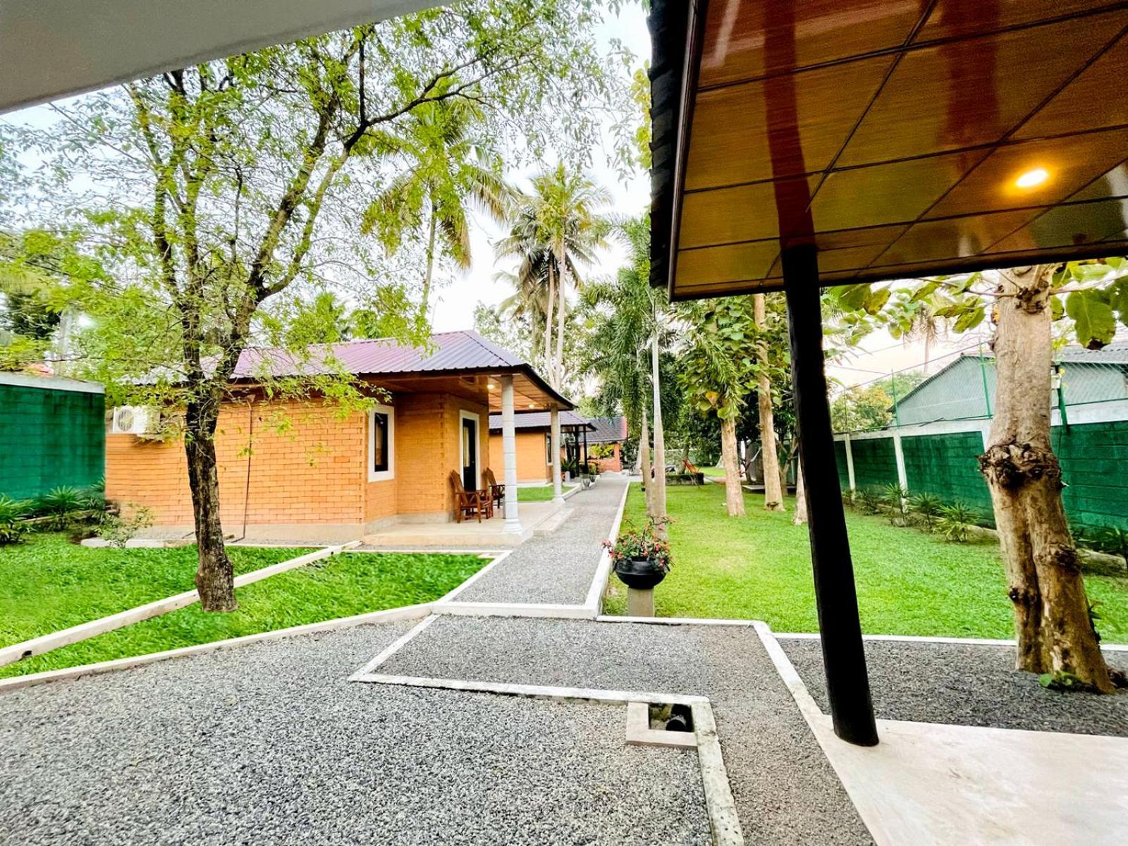 Airport Eco Cottage Katunayaka Buitenkant foto